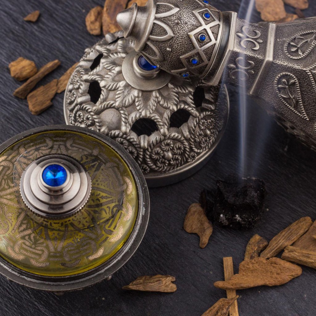 بخور صندل نوبي أصيل وخلطات بخور أسواني ملكي من بوجا authentic nubian sandalwood incense and royal aswan blends by boga boga royal sandalwood incense